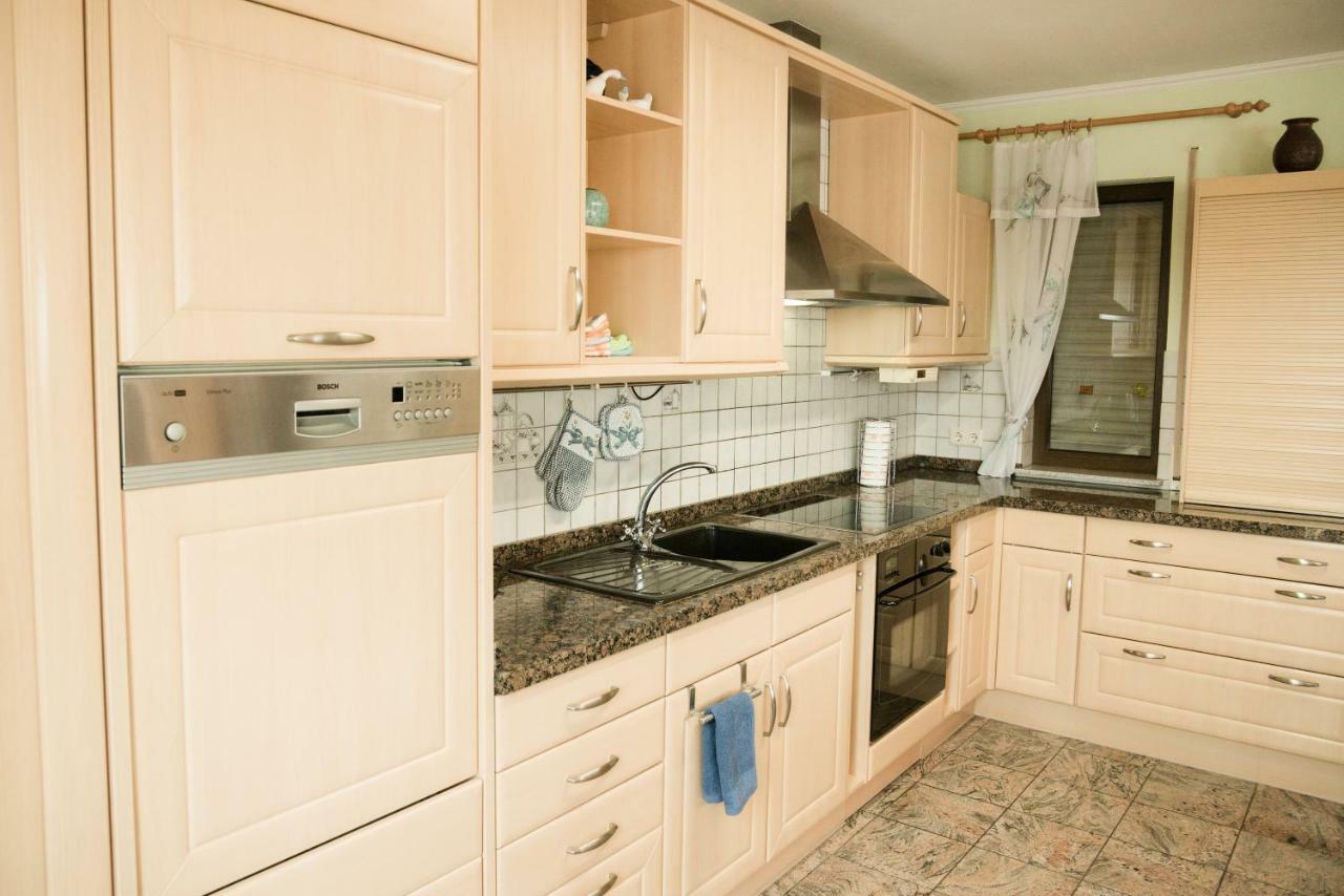 Appartamento Haus Helene Ochtendung Esterno foto